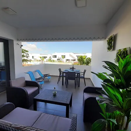 Marta & Lorenzo Apartment. Fuerteventura Apartment La Oliva